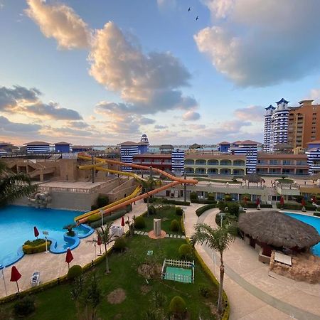 Porto Marina Resort Chalets Families Only Эль-Аламейн Экстерьер фото